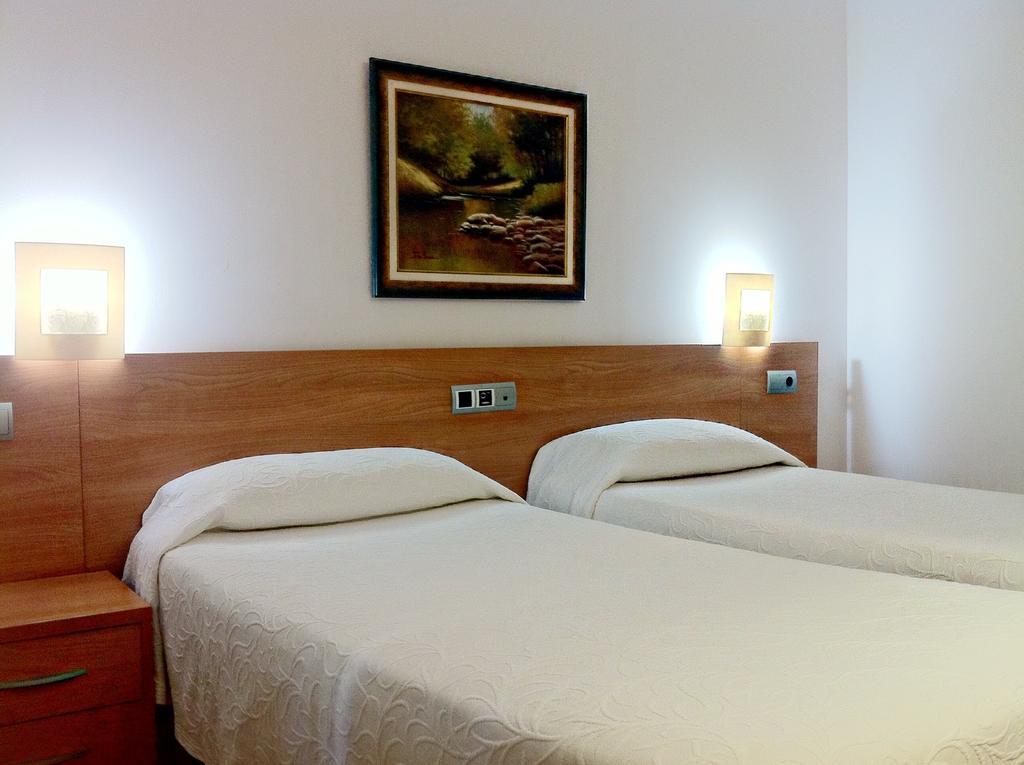 Hostal Del Carmen Santander Rom bilde